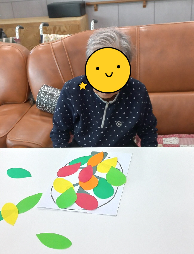 22년 10월 13일 단풍 꾸미기 프로그램6.jpg