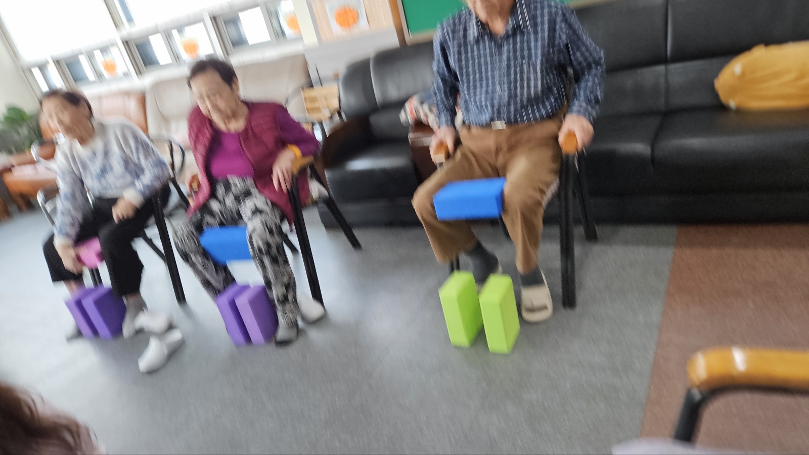 KakaoTalk_20250122_100451860_07.jpg