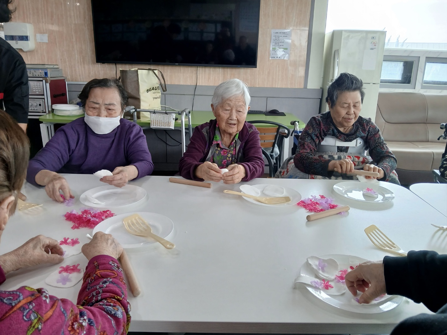 KakaoTalk_20250421_144828683_11.jpg