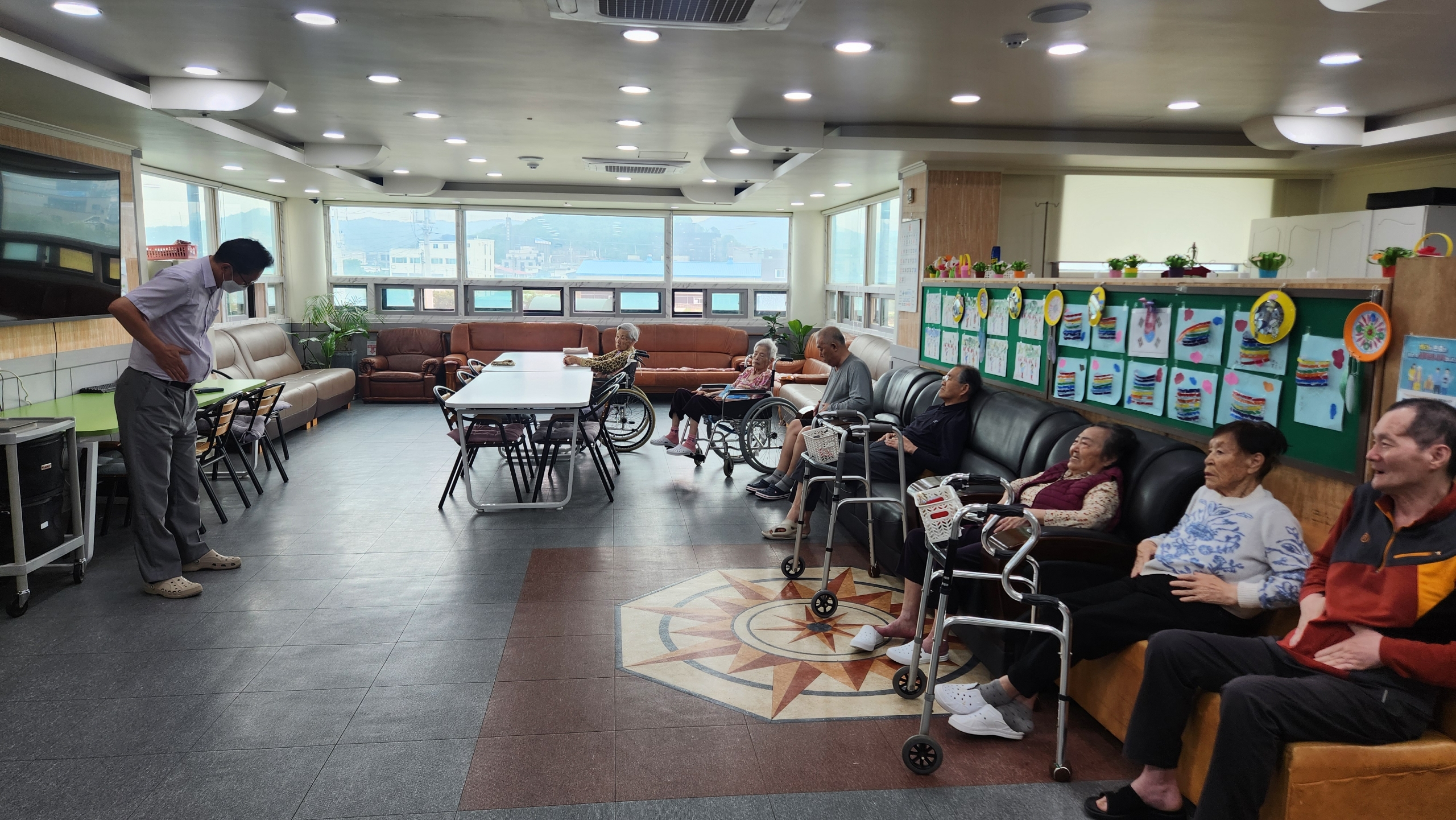 KakaoTalk_20250602_155042964_07.jpg
